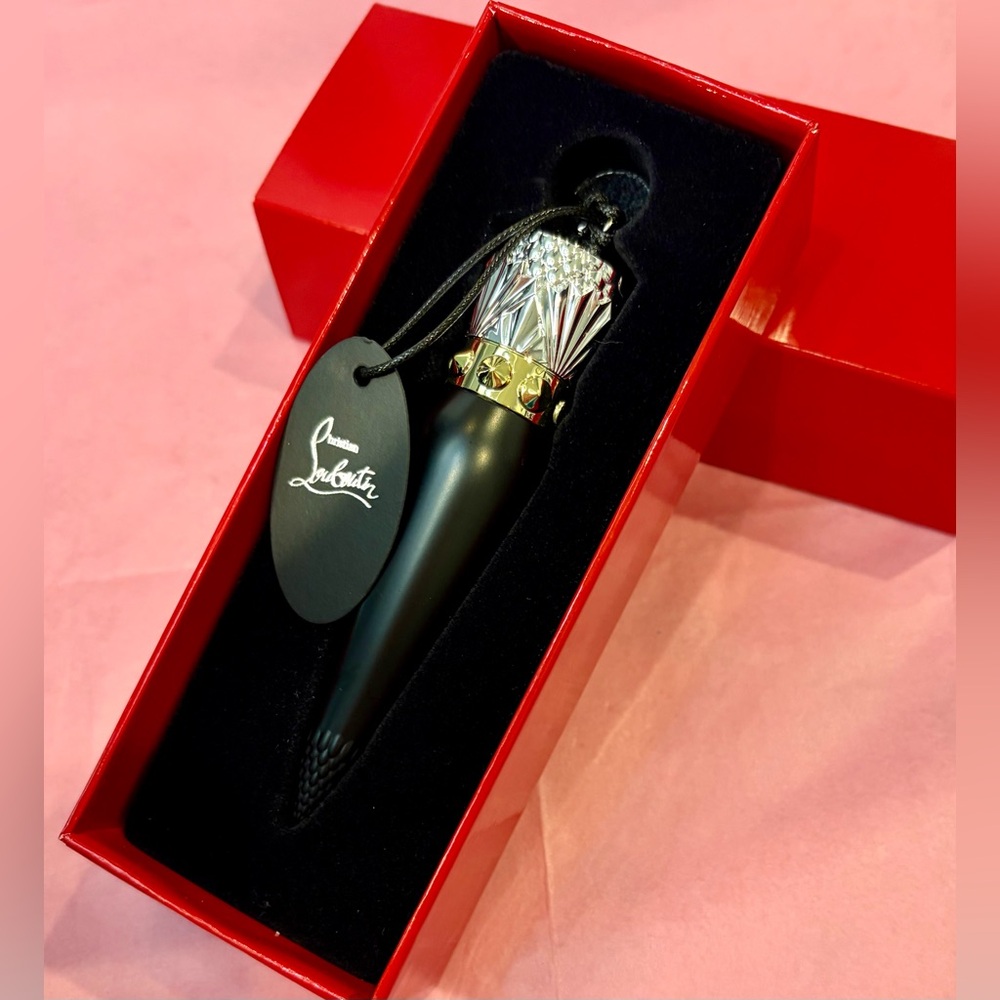 NIB CHRISTIAN LOUBOUTIN Rouge LOUBOUTIN Lipstick VELVET MATTE - Picture 8 of 13